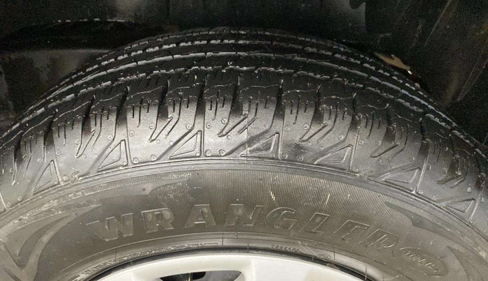 2024 Mahindra BOLERO NEO N 8, Diesel, Manual, 12,126 km, Right Rear Tyre Tread