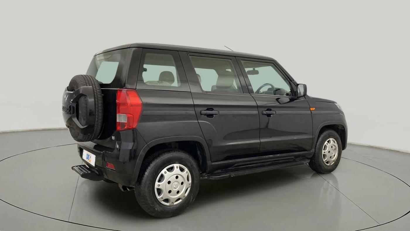 2024 Mahindra BOLERO NEO N 8, Diesel, Manual, 12,126 km, Right Back Diagonal
