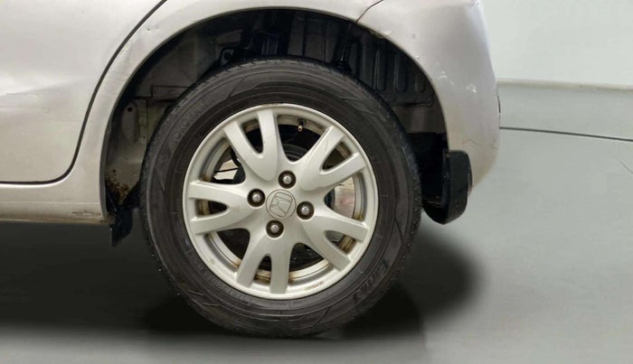 2013 Honda Brio VX MT, Petrol, Manual, 67,765 km, Left Rear Wheel