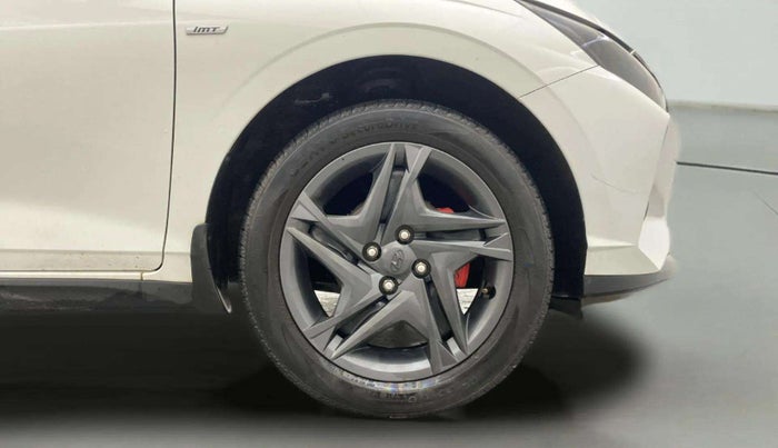 2021 Hyundai NEW I20 SPORTZ 1.0T GDI IMT, Petrol, Manual, 26,669 km, Right Front Wheel