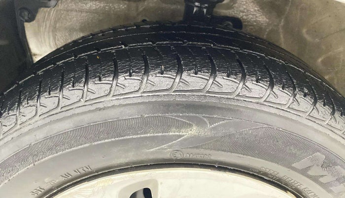 2018 Maruti Celerio VXI, Petrol, Manual, 26,033 km, Left Front Tyre Tread