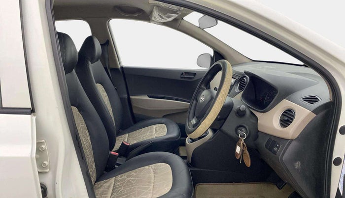 2015 Hyundai Grand i10 MAGNA 1.2 KAPPA VTVT, Petrol, Manual, 82,444 km, Right Side Front Door Cabin