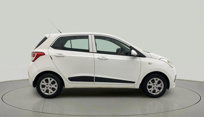 2015 Hyundai Grand i10 MAGNA 1.2 KAPPA VTVT, Petrol, Manual, 82,444 km, Right Side View