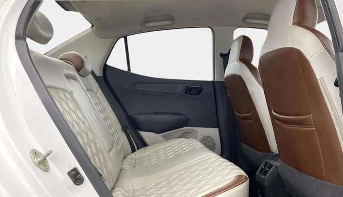 2022 Hyundai AURA S 1.2 CNG, CNG, Manual, 40,165 km, Right Side Rear Door Cabin