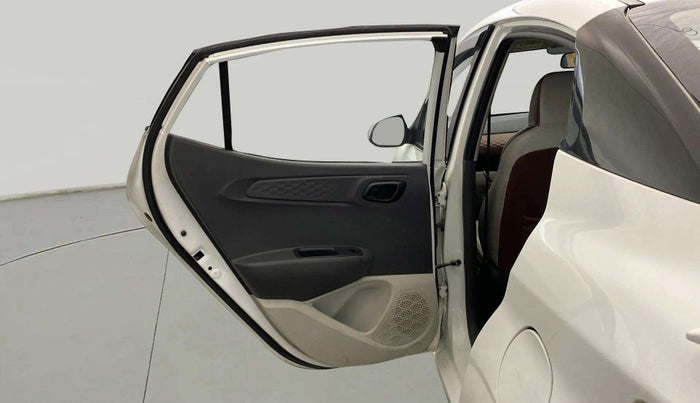 2022 Hyundai AURA S 1.2 CNG, CNG, Manual, 40,165 km, LHS Rear Door