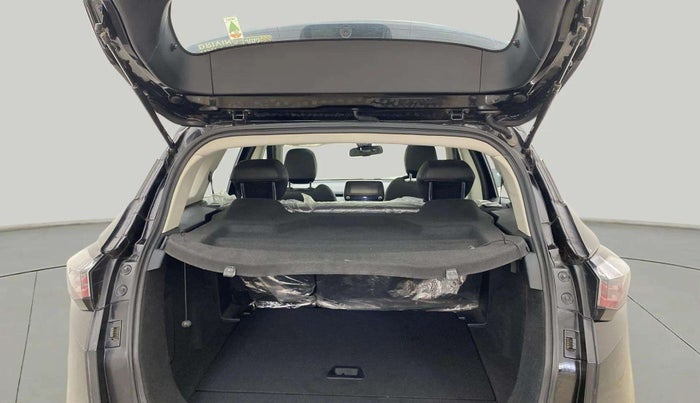 2020 Tata Harrier XZA PLUS 2.0L DARK EDITION, Diesel, Automatic, 51,291 km, Boot Inside