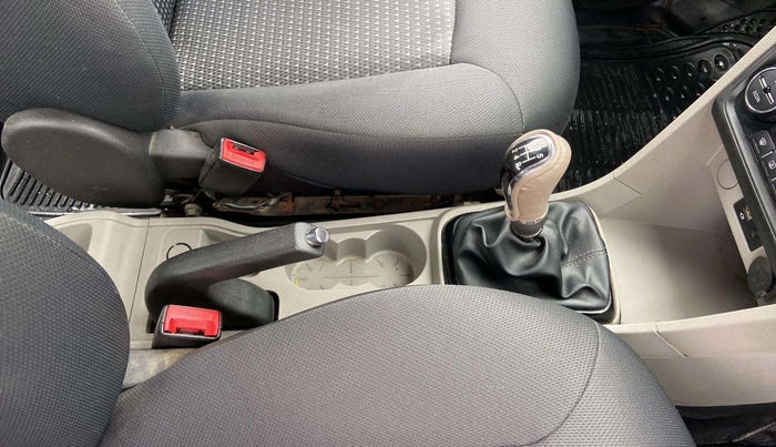 2019 Tata Tiago XZ PLUS PETROL, Petrol, Manual, 1,26,422 km, Gear Lever