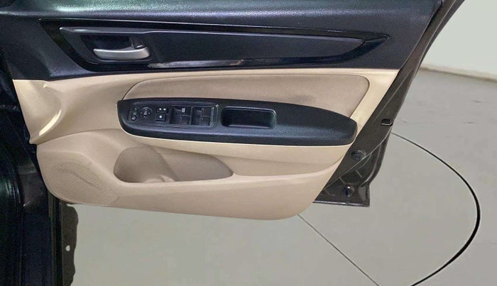 2021 Honda Amaze 1.2L I-VTEC S, Petrol, Manual, 27,814 km, Driver Side Door Panels Control