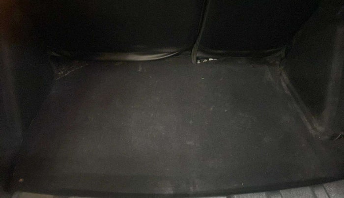2019 Tata NEXON XZA PLUS PETROL, Petrol, Automatic, 93,500 km, Boot Inside