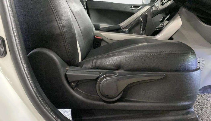 2019 Tata NEXON XZA PLUS PETROL, Petrol, Automatic, 93,500 km, Driver Side Adjustment Panel