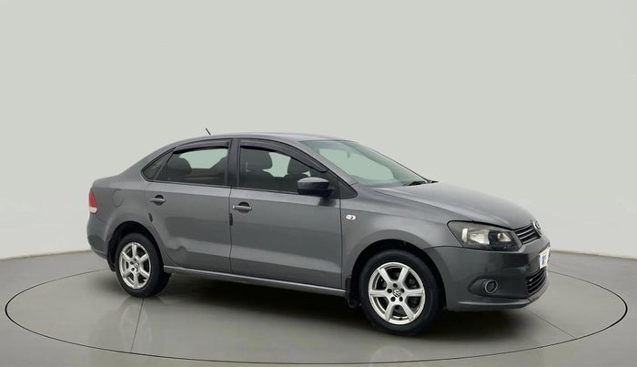 2014 Volkswagen Vento HIGHLINE PETROL AT, Petrol, Automatic, 52,530 km, Right Front Diagonal