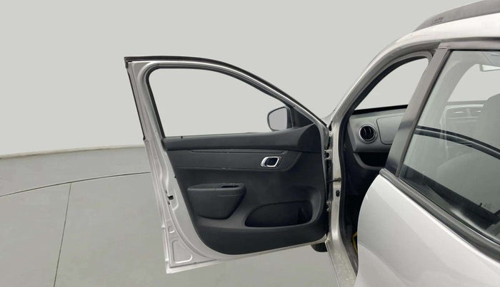 2019 Renault Kwid RXT 0.8, Petrol, Manual, 38,943 km, LHS Front Door