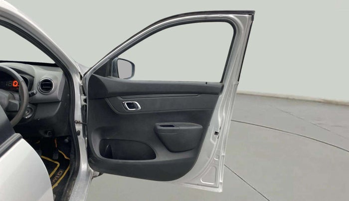 2019 Renault Kwid RXT 0.8, Petrol, Manual, 38,943 km, RHS Front Door