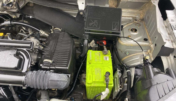 2019 Renault Kwid RXT 0.8, Petrol, Manual, 38,943 km, Engine View - Left