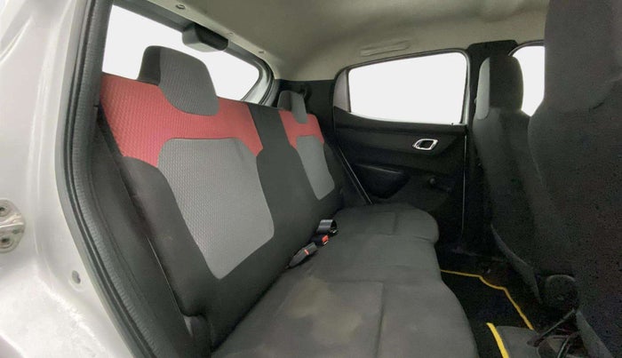2019 Renault Kwid RXT 0.8, Petrol, Manual, 38,943 km, Right Side Rear Door Cabin