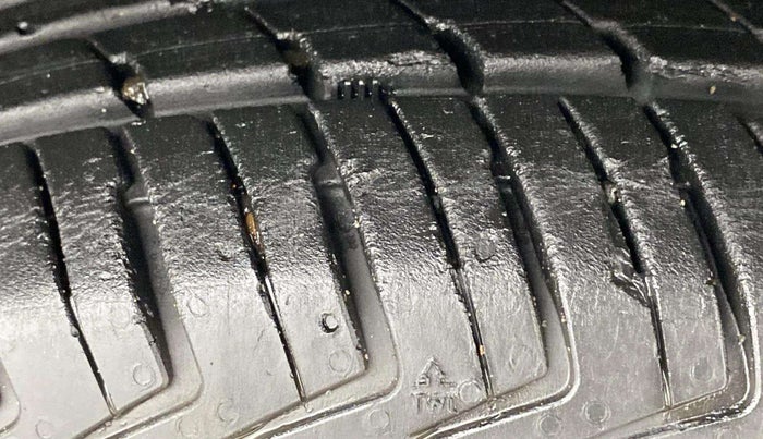 2019 Renault Kwid RXT 0.8, Petrol, Manual, 38,943 km, Right Front Tyre Tread
