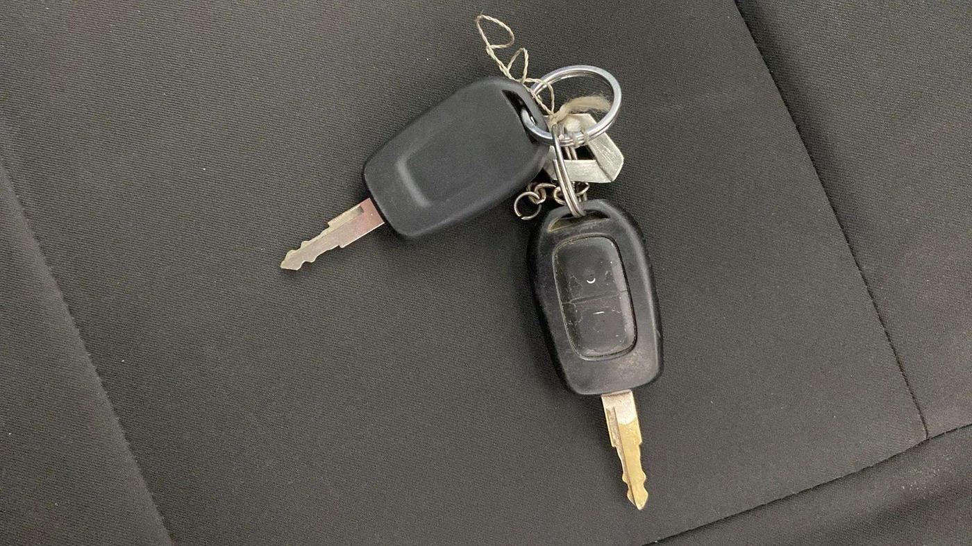 2019 Renault Kwid RXT 0.8 (O), Petrol, Manual, 77,338 km, Key Close Up