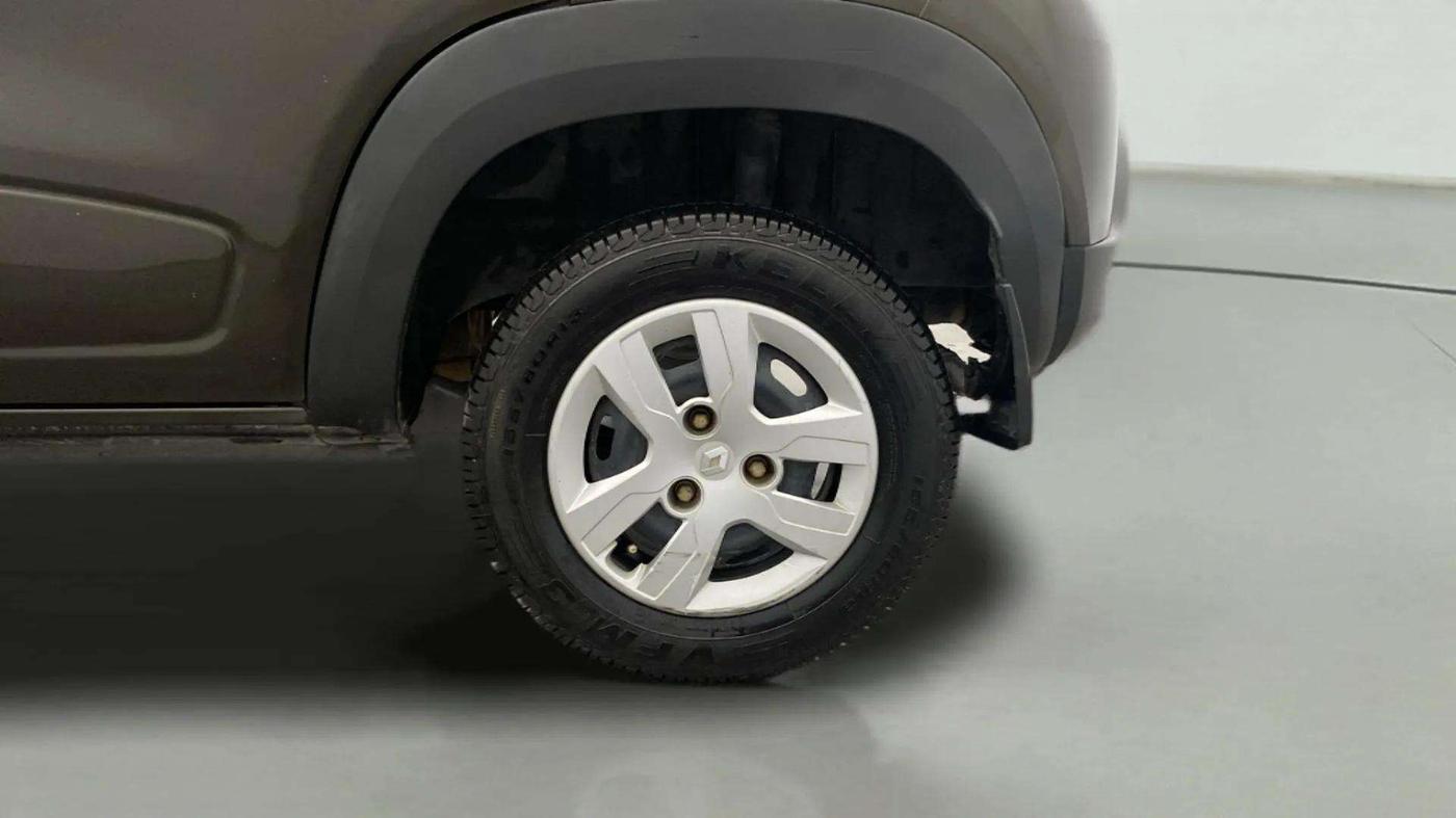 2019 Renault Kwid RXT 0.8 (O), Petrol, Manual, 77,338 km, Left Rear Wheel