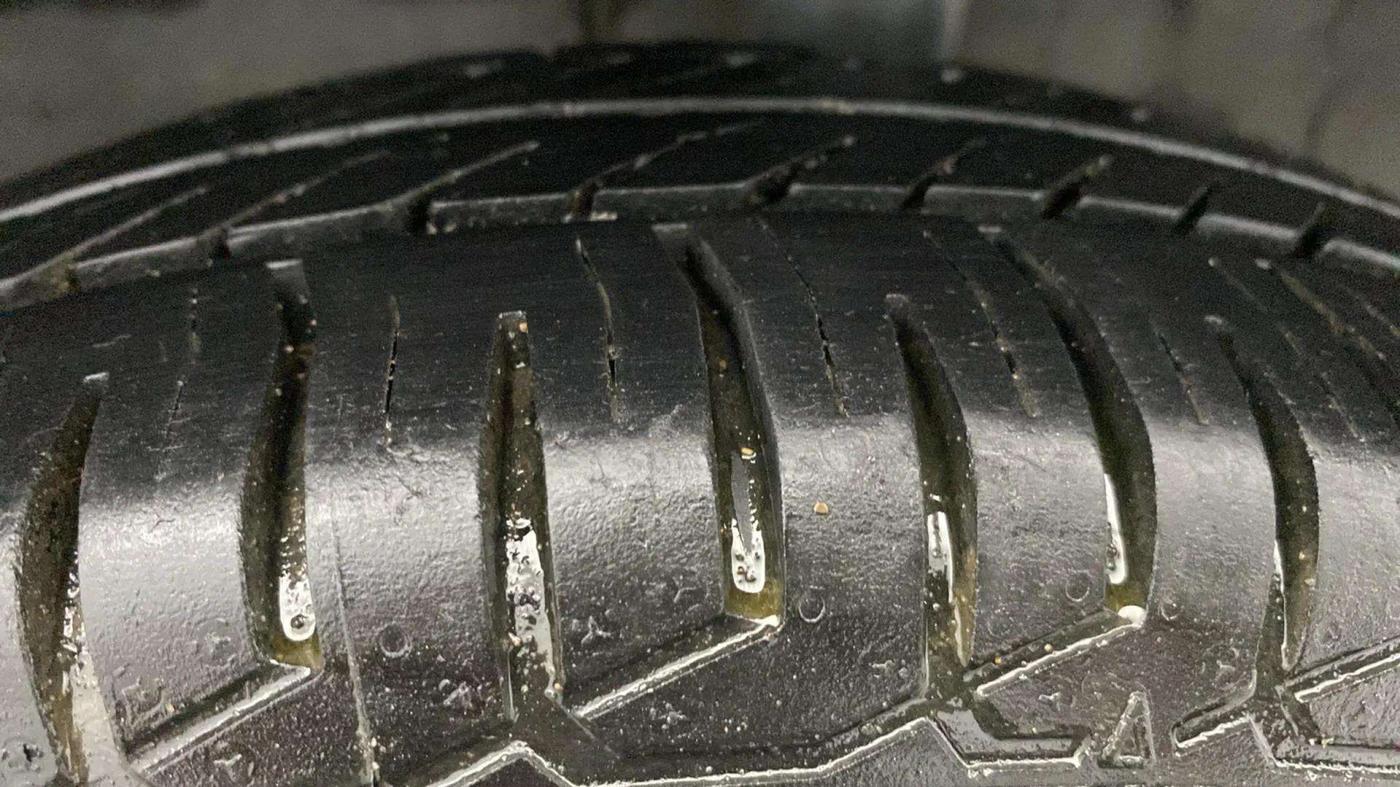 2019 Renault Kwid RXT 0.8 (O), Petrol, Manual, 77,338 km, Left Front Tyre Tread