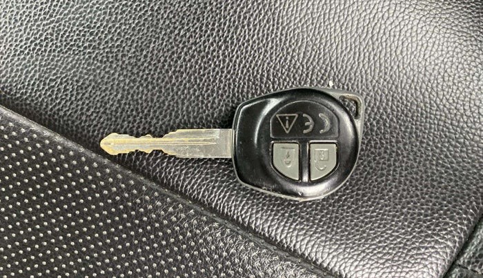 2020 Maruti S PRESSO VXI+, Petrol, Manual, 99,238 km, Key Close Up