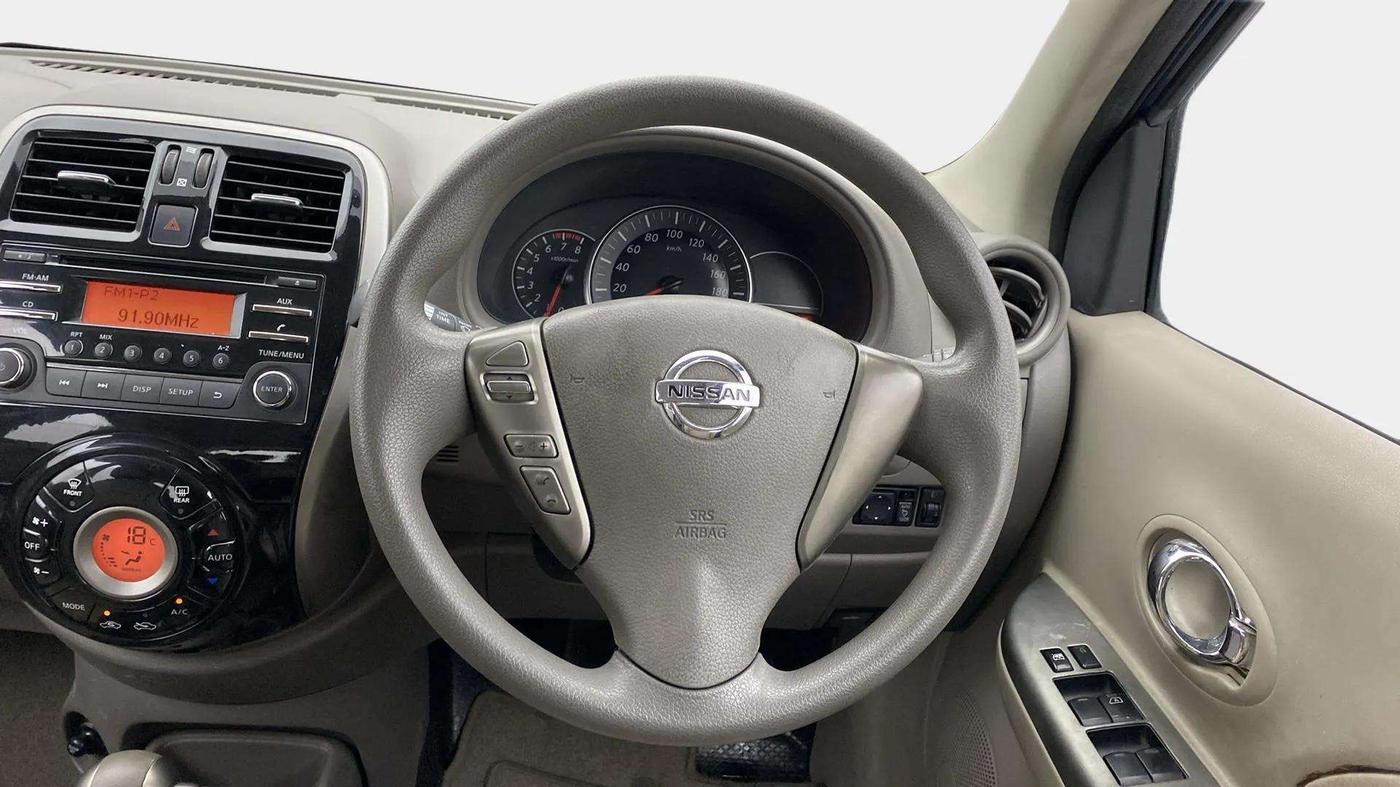 2015 Nissan Micra XV CVT, Petrol, Automatic, 40,661 km, Steering Wheel Close Up