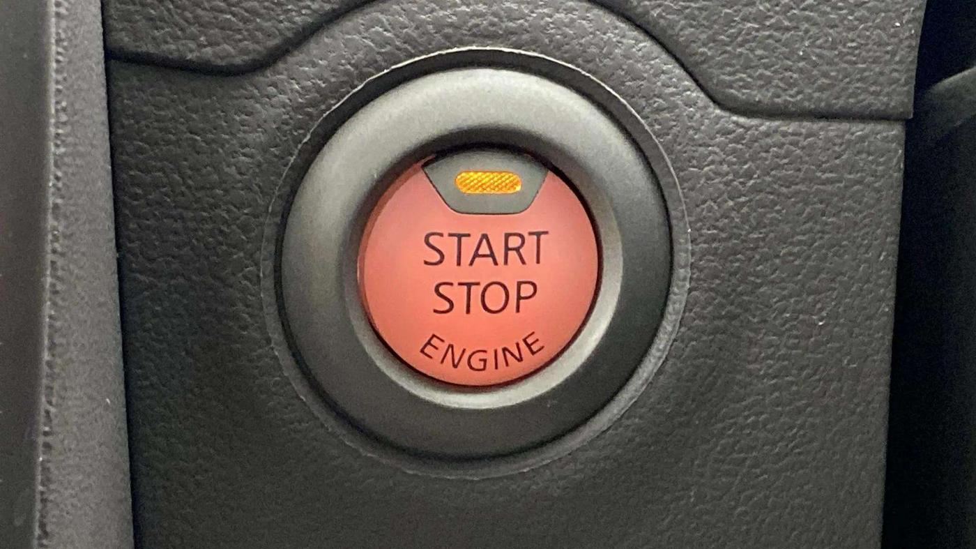 2015 Nissan Micra XV CVT, Petrol, Automatic, 40,661 km, Keyless Start/ Stop Button
