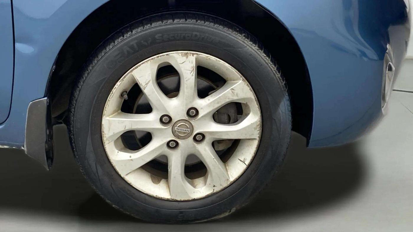 2015 Nissan Micra XV CVT, Petrol, Automatic, 40,661 km, Right Front Wheel