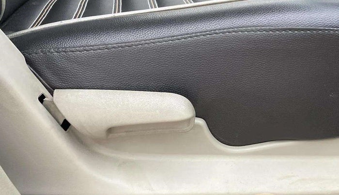 2015 Maruti Celerio VXI AMT, Petrol, Automatic, 47,401 km, Driver Side Adjustment Panel