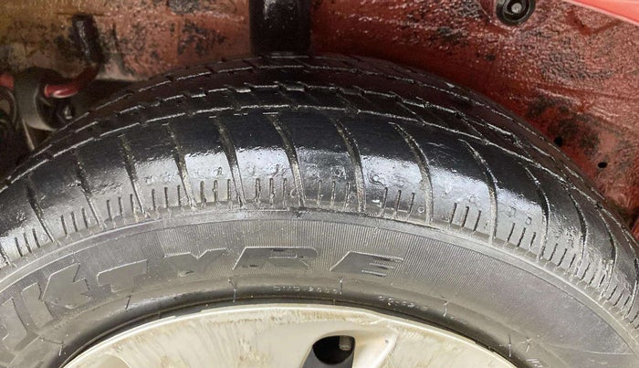 2015 Maruti Celerio VXI AMT, Petrol, Automatic, 47,401 km, Right Rear Tyre Tread