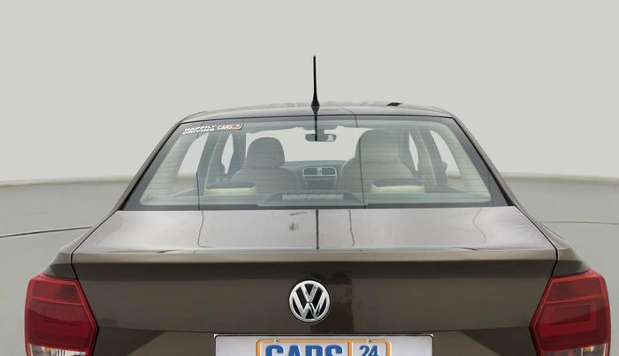 2016 Volkswagen Ameo HIGHLINE1.2L, Petrol, Manual, 1,04,525 km, Rear Windshield