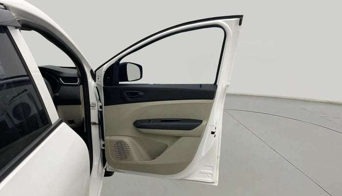 2023 Renault TRIBER RXL MT, Petrol, Manual, 26,798 km, RHS Front Door