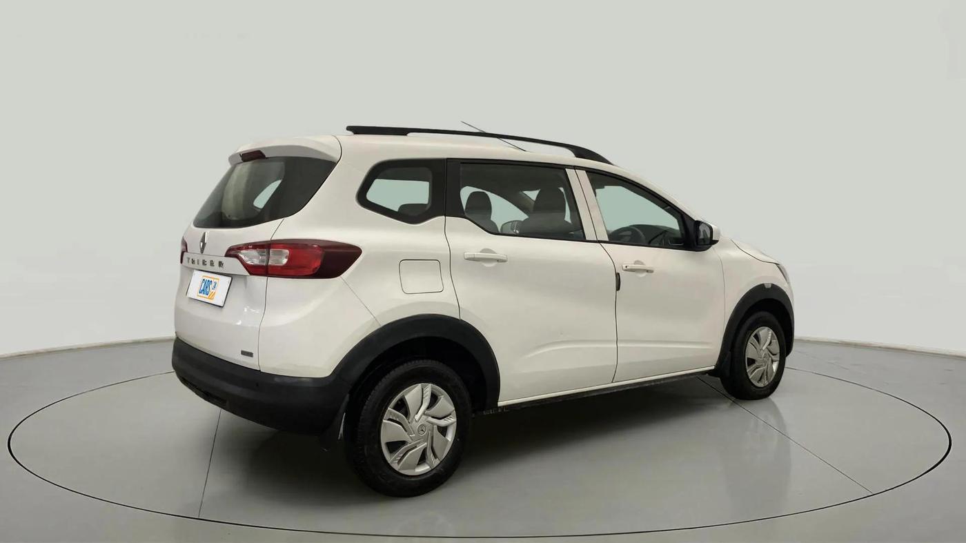 2020 Renault TRIBER RXL MT, Petrol, Manual, 30,452 km, Right Back Diagonal