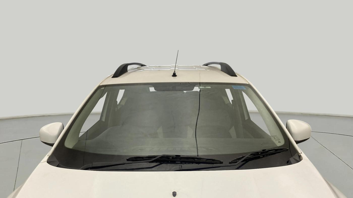 2020 Renault TRIBER RXL MT, Petrol, Manual, 30,452 km, Front Windshield