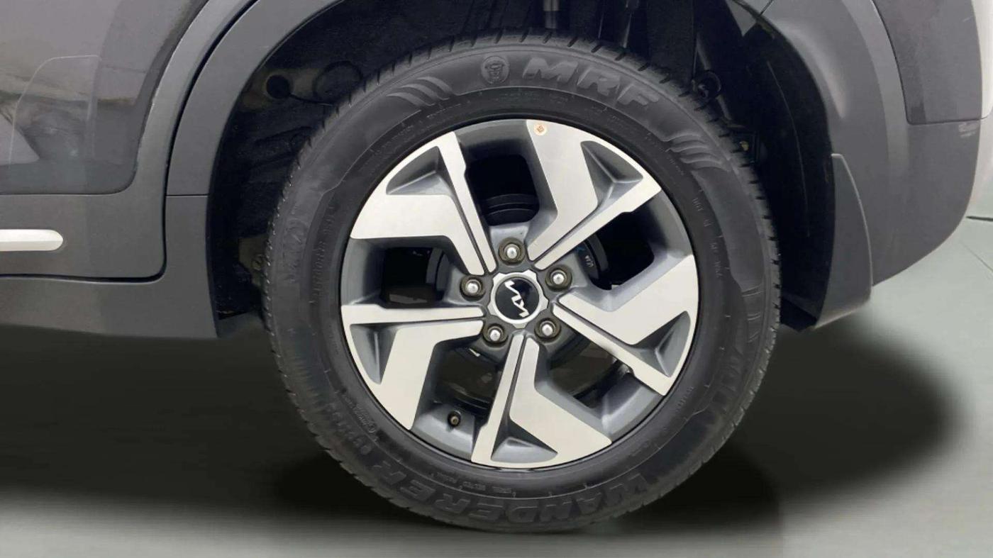 2023 KIA SONET HTX 1.5 DIESEL IMT, Diesel, Manual, 25,105 km, Left Rear Wheel