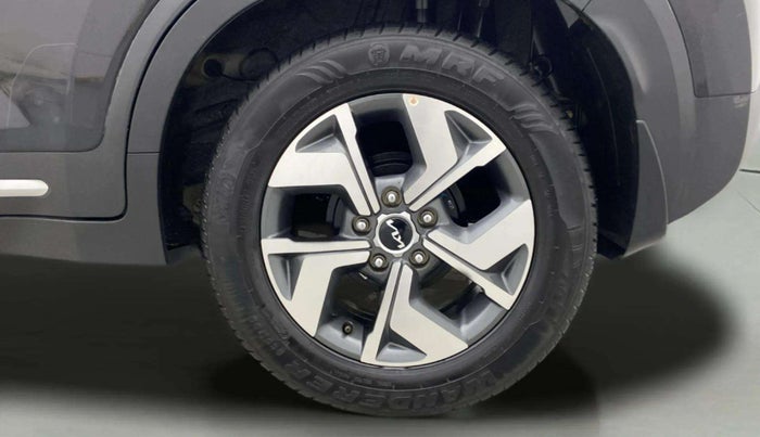 2023 KIA SONET HTX 1.5 DIESEL IMT, Diesel, Manual, 25,105 km, Left Rear Wheel