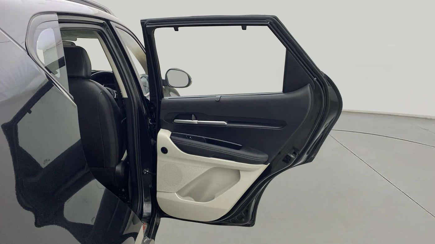2023 KIA SONET HTX 1.5 DIESEL IMT, Diesel, Manual, 25,105 km, RHS Rear Door