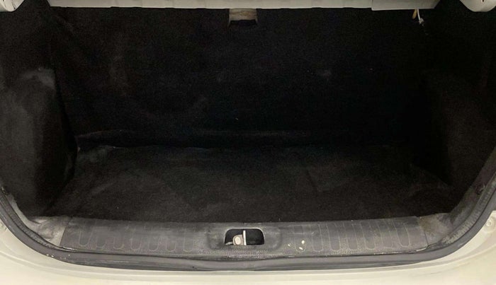 2016 Maruti Swift Dzire VXI, Petrol, Manual, 53,830 km, Boot Inside