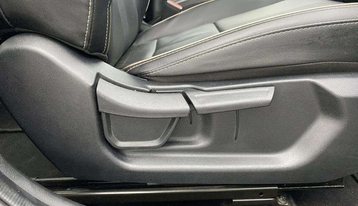 2020 Hyundai NEW I20 ASTA (O) 1.0 TURBO GDI DCT, Petrol, Automatic, 39,109 km, Driver Side Adjustment Panel