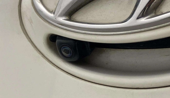 2017 Hyundai Grand i10 SPORTZ (O) 1.2 KAPPA VTVT, CNG, Manual, 55,430 km, Parking Camera