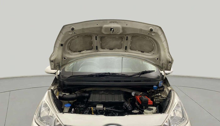 2017 Hyundai Grand i10 SPORTZ (O) 1.2 KAPPA VTVT, CNG, Manual, 55,430 km, Open Bonet