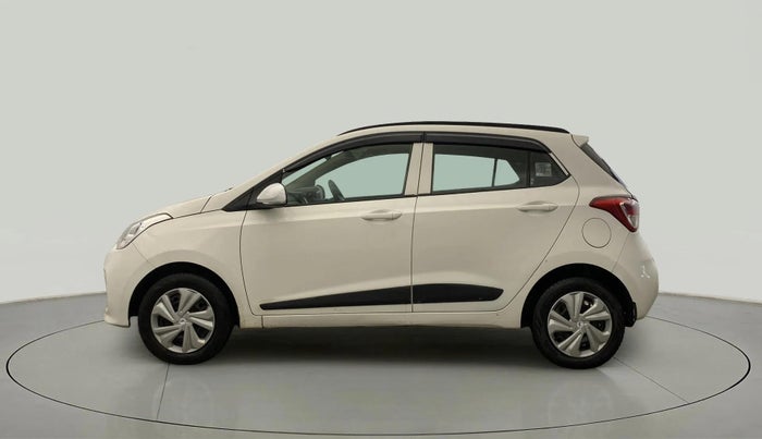2017 Hyundai Grand i10 SPORTZ (O) 1.2 KAPPA VTVT, CNG, Manual, 55,430 km, Left Side