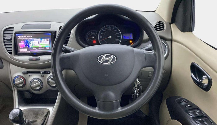 2013 Hyundai i10 MAGNA 1.2, Petrol, Manual, 97,248 km, Steering Wheel Close Up