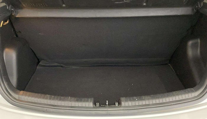 2015 Hyundai Grand i10 ASTA 1.2 KAPPA VTVT, Petrol, Manual, 34,424 km, Boot Inside
