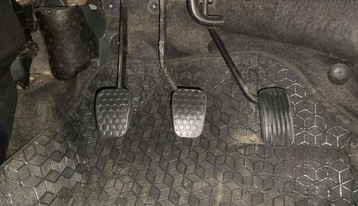 2022 Tata Tiago XM CNG, CNG, Manual, 44,239 km, Pedals