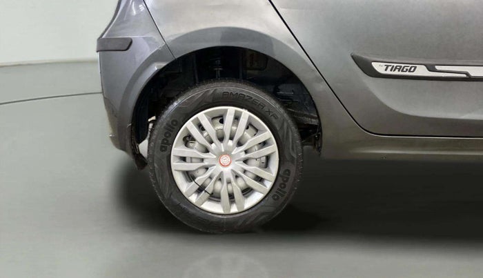 2022 Tata Tiago XM CNG, CNG, Manual, 44,239 km, Right Rear Wheel