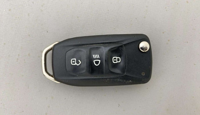 2022 Tata Tiago XT PETROL, Petrol, Manual, 34,955 km, Key Close Up