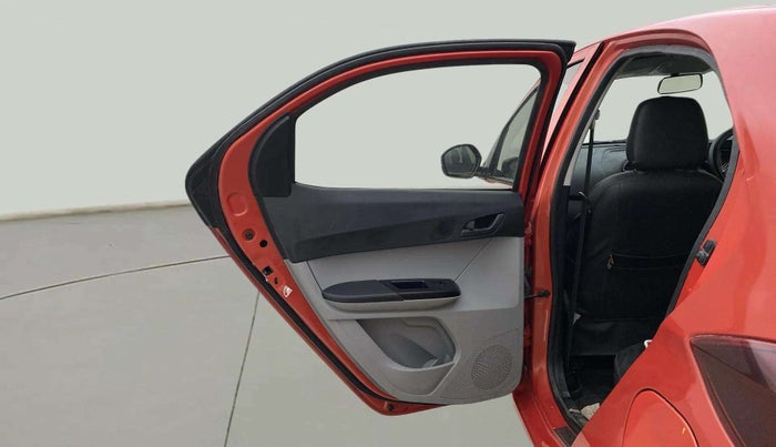 2022 Tata Tiago XT PETROL, Petrol, Manual, 34,955 km, LHS Rear Door