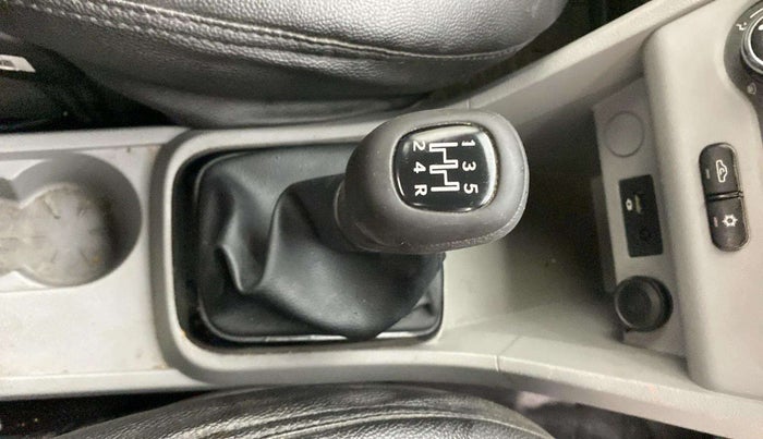 2022 Tata Tiago XT PETROL, Petrol, Manual, 34,955 km, Gear Lever
