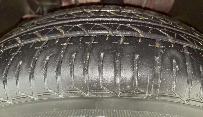 2022 Tata Tiago XT PETROL, Petrol, Manual, 34,955 km, Left Front Tyre Tread