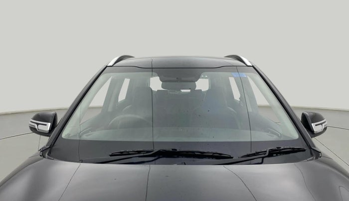 2025 KIA CARENS  PRESTIGE PLUS 1.5 TURBO PETROL DCT 7 STR, Petrol, Automatic, 27,414 km, Front Windshield